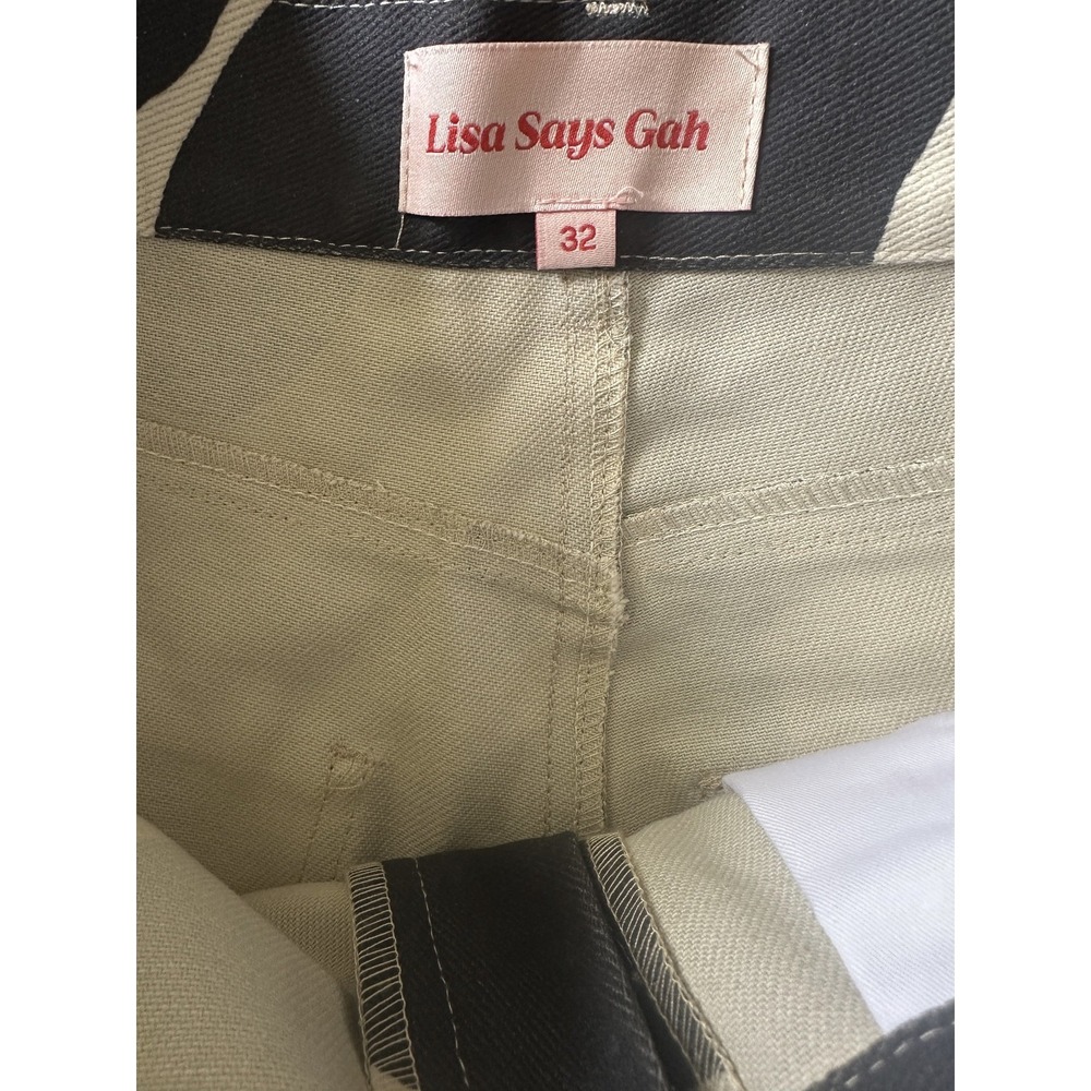 Lisa Says Gah Robyn High Waisted Jean in Cow Print Straight Leg Ankle Size 32 - Picture 10 of 14